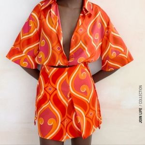 Zara Print Shorts 70s Style